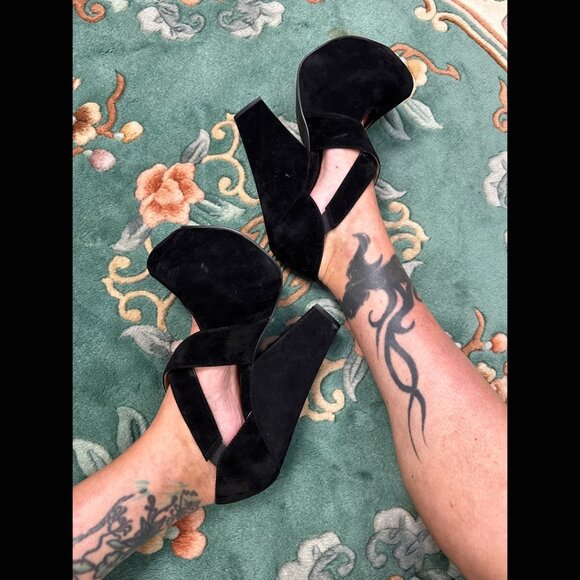 Black Luichiny Dolly Velvet Platform Heel Retro Goth Y2K Designer Formal Witch 8 - Picture 9 of 13